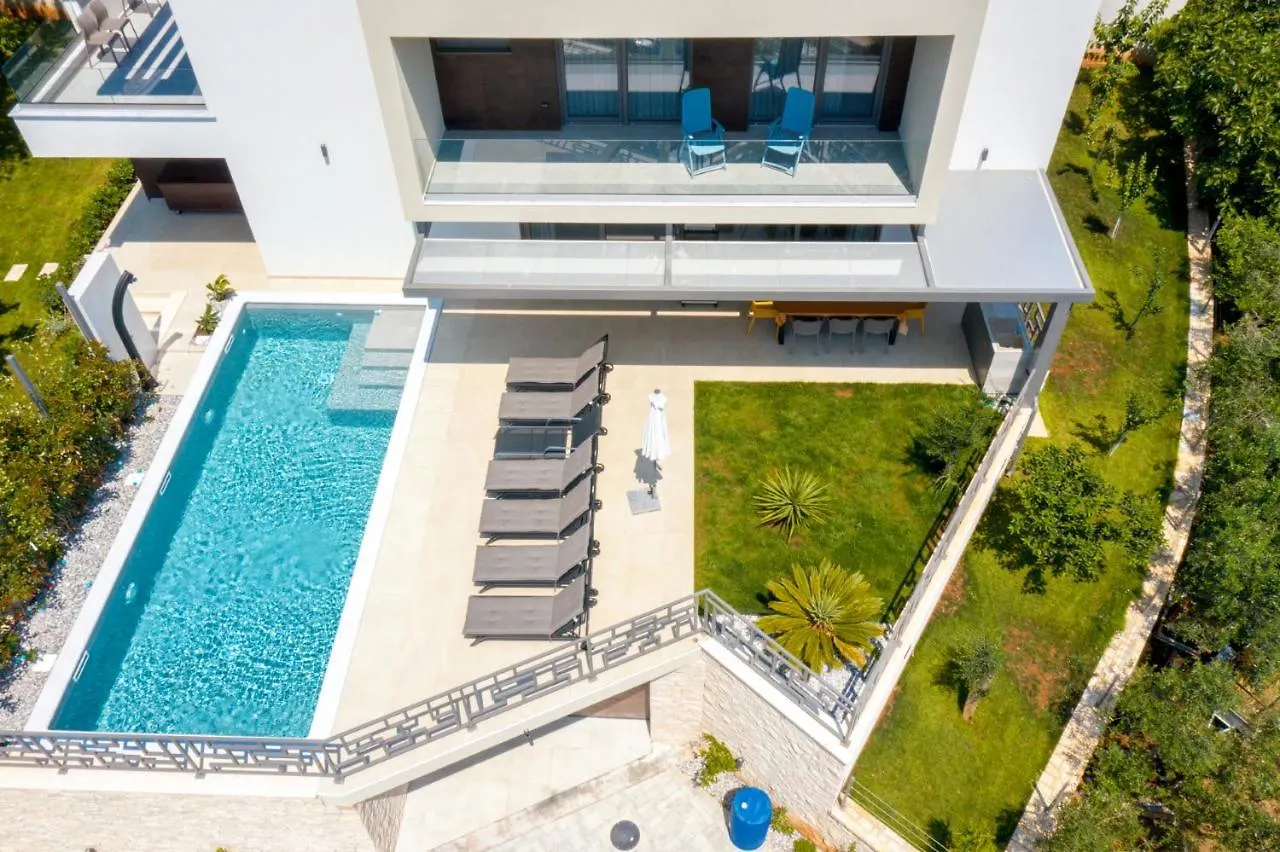 Villa Suenos Medulin 0*,